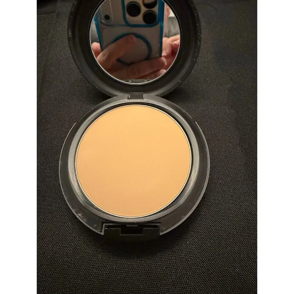 NEW Studio Fix Powder Plus Foundation NC25 Lite skin- Lite beige-peach tone NIB